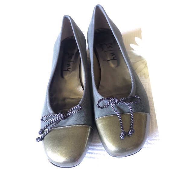 French Sole FS NY Women's Diverse Cap Toe Flat - Classic Ballet-Inspired Shoes
